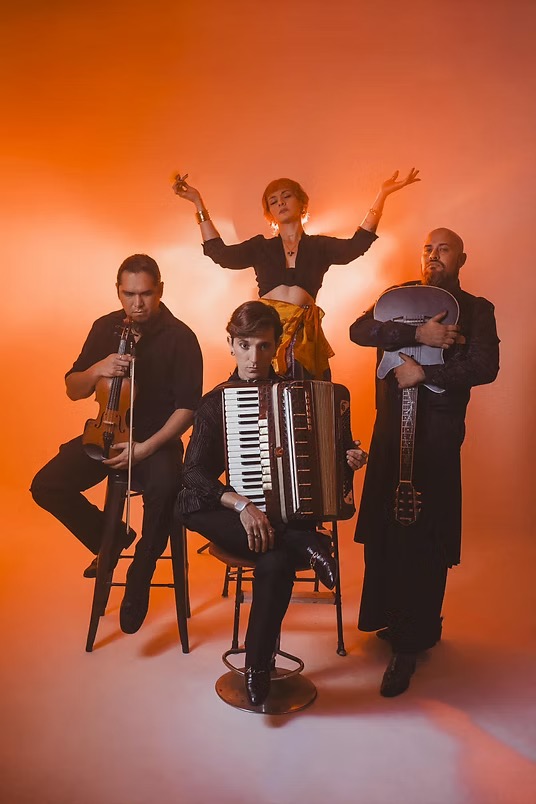 Fado with Ale Matus y Dabit Azonfeia