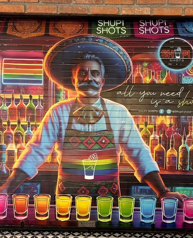 Romantic Zone Gay Discovery Tour  